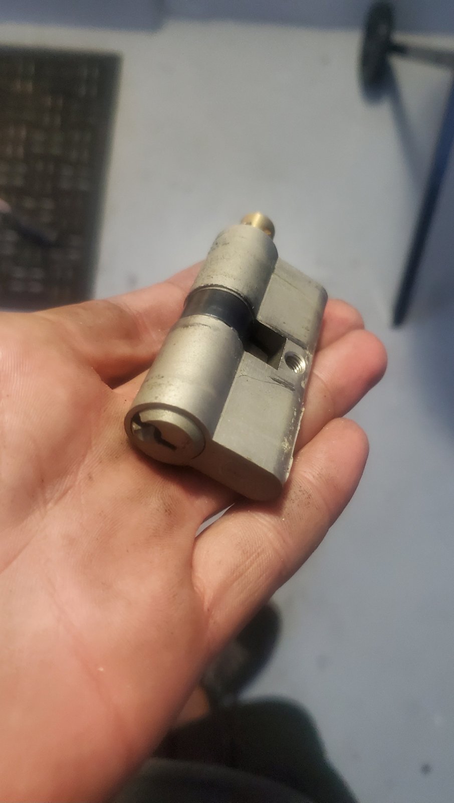 Contractor Lost a Key to the House: European Cylinder Rekey in Fort Lauderdale photo 4